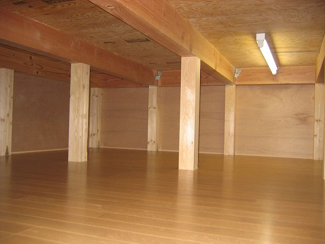 子供室の床下の収納